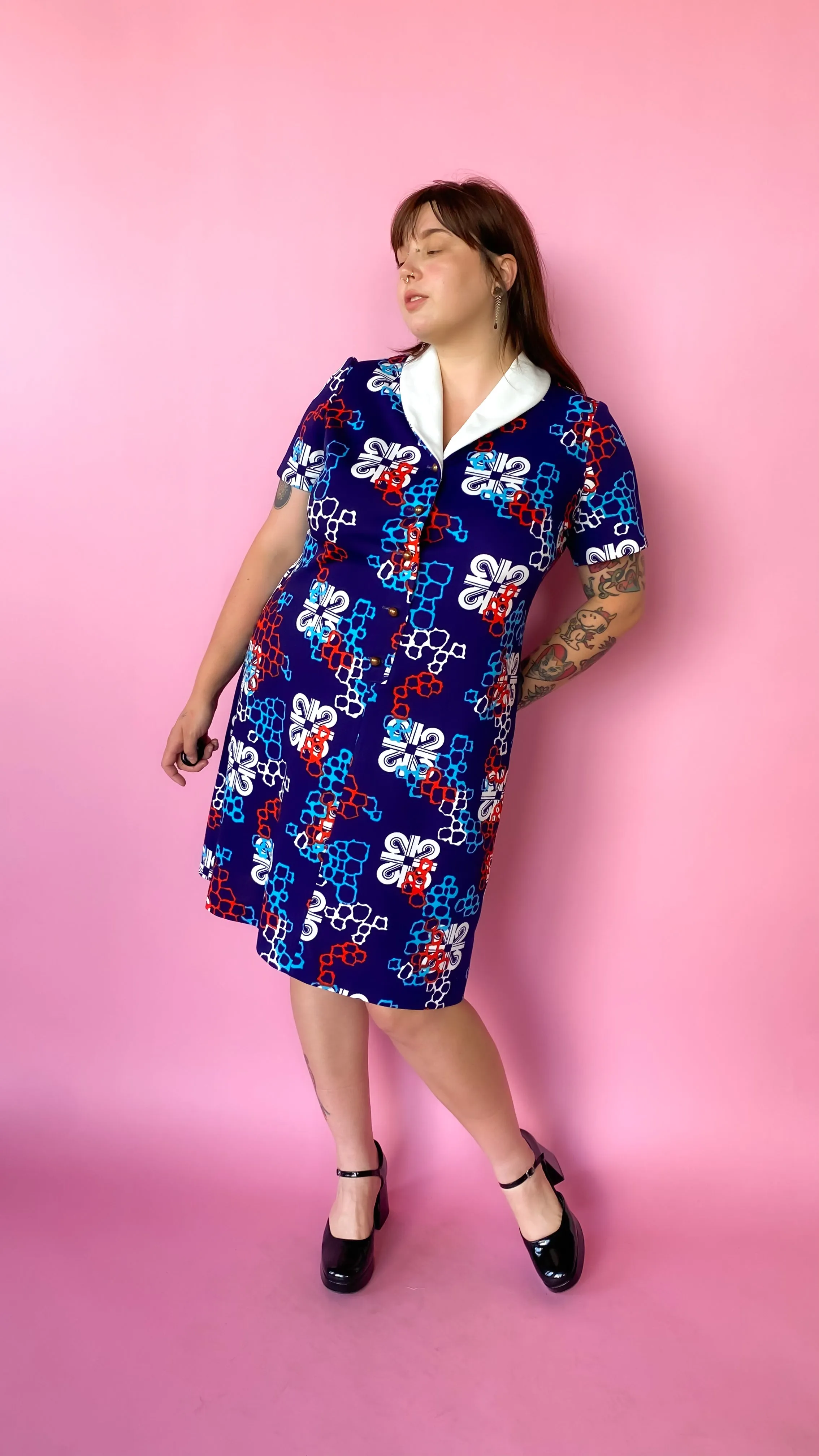 1970s Navy Blue Geometric Button-Down Dress, sz. 1XL/2XL