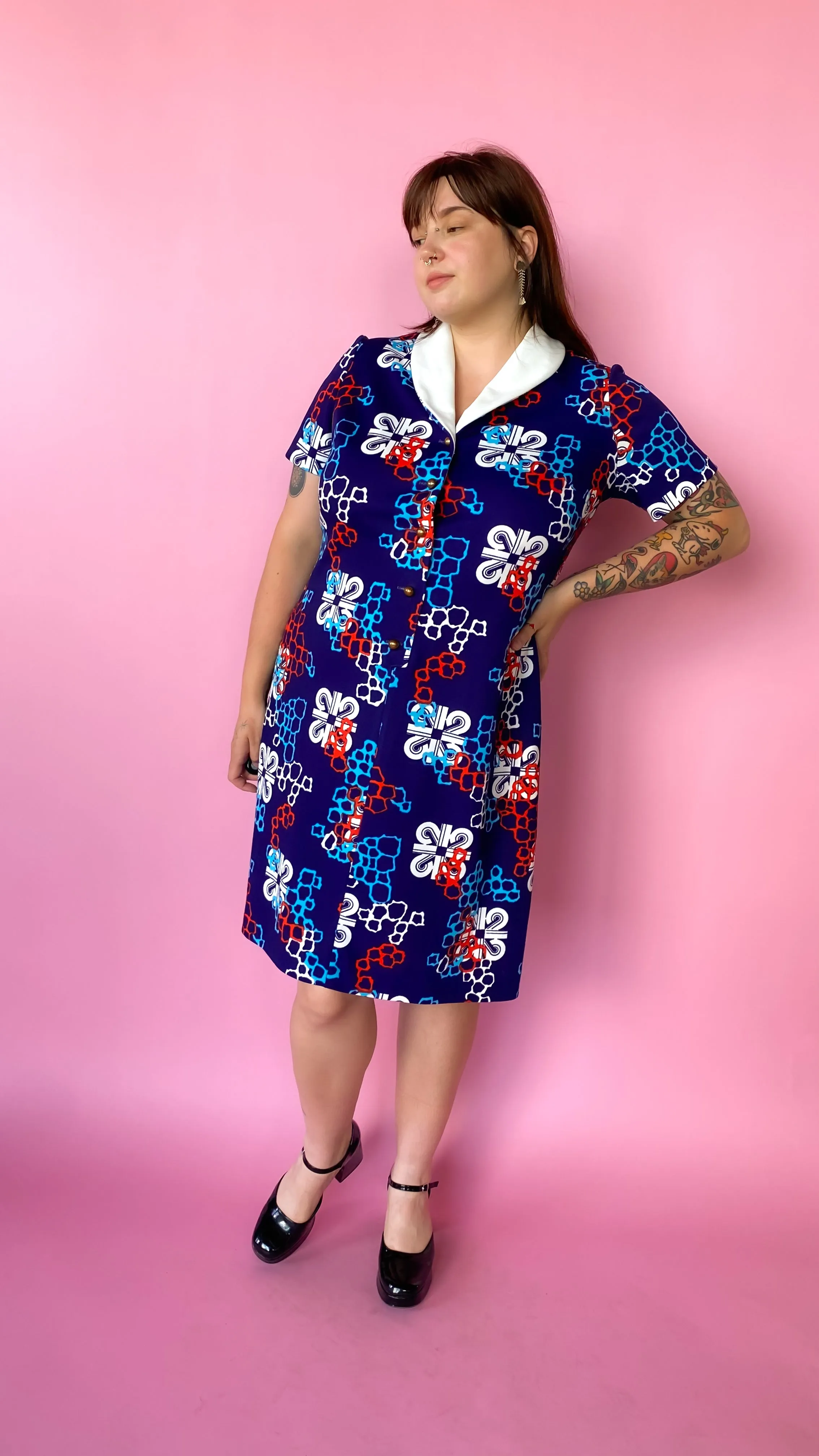 1970s Navy Blue Geometric Button-Down Dress, sz. 1XL/2XL