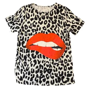 Biting Lip Leopard Tee