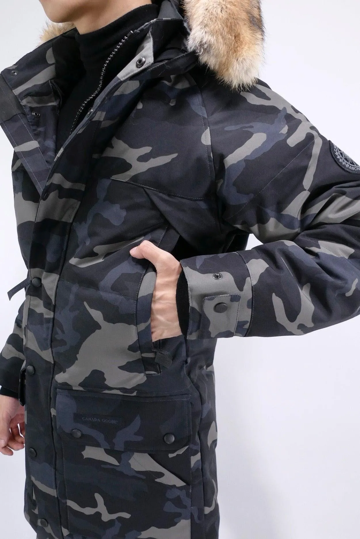 Canada Goose Mens Down *Parka Emory Black Label - Black Classic Camo Print