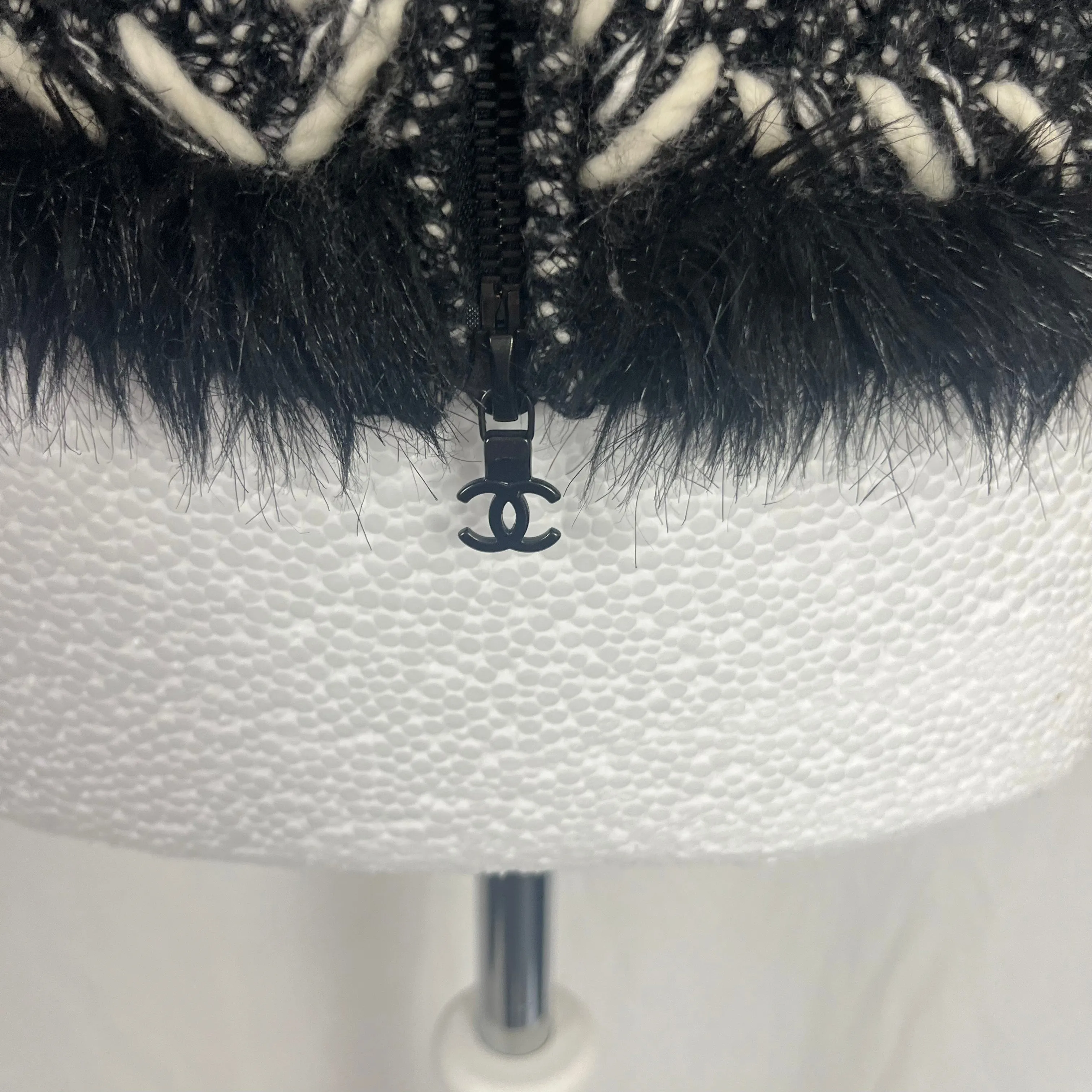 Chanel Monochrome Boucle Cashmere Jacket with Faux Fur Trim XXS/XS