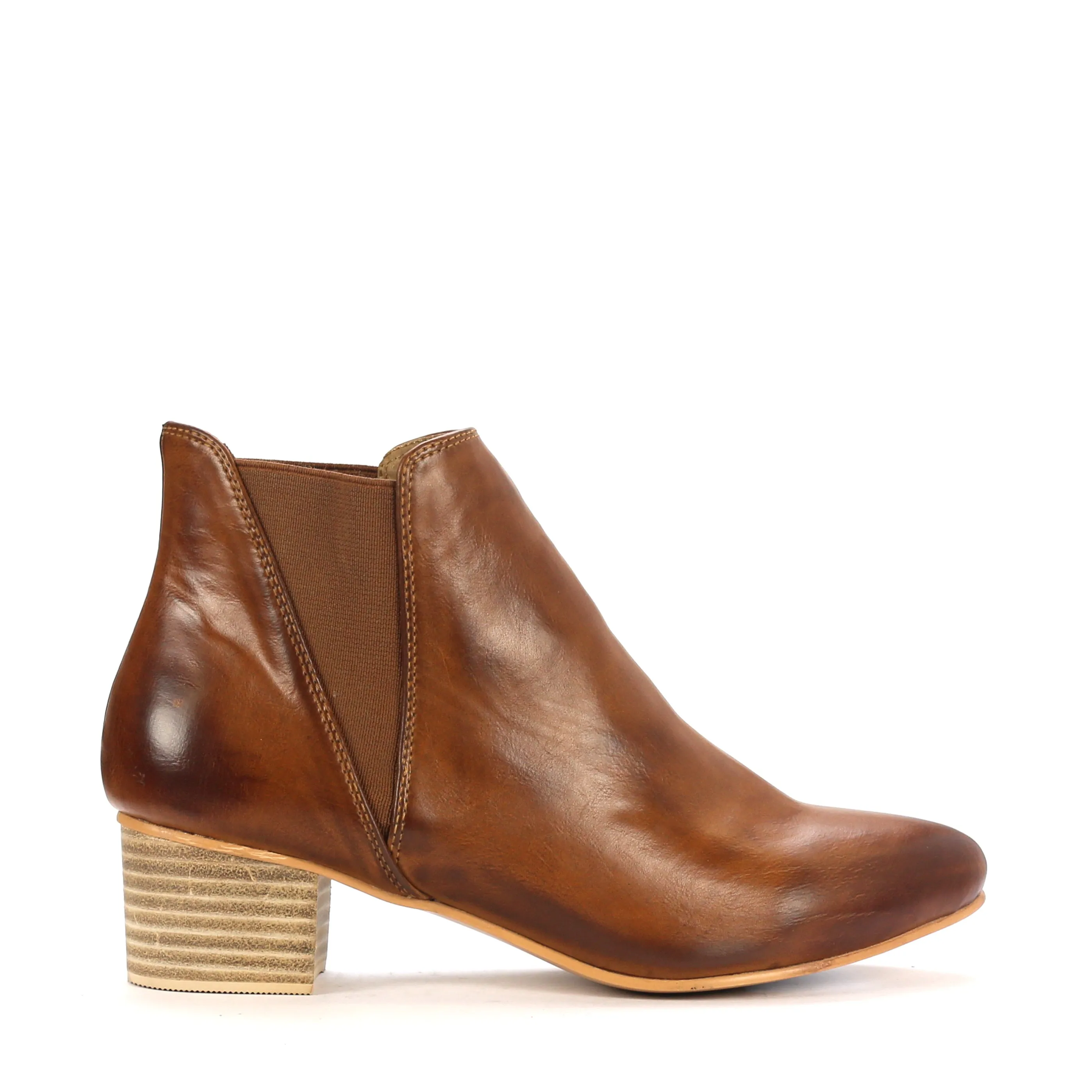 Clarin Ankle Boots