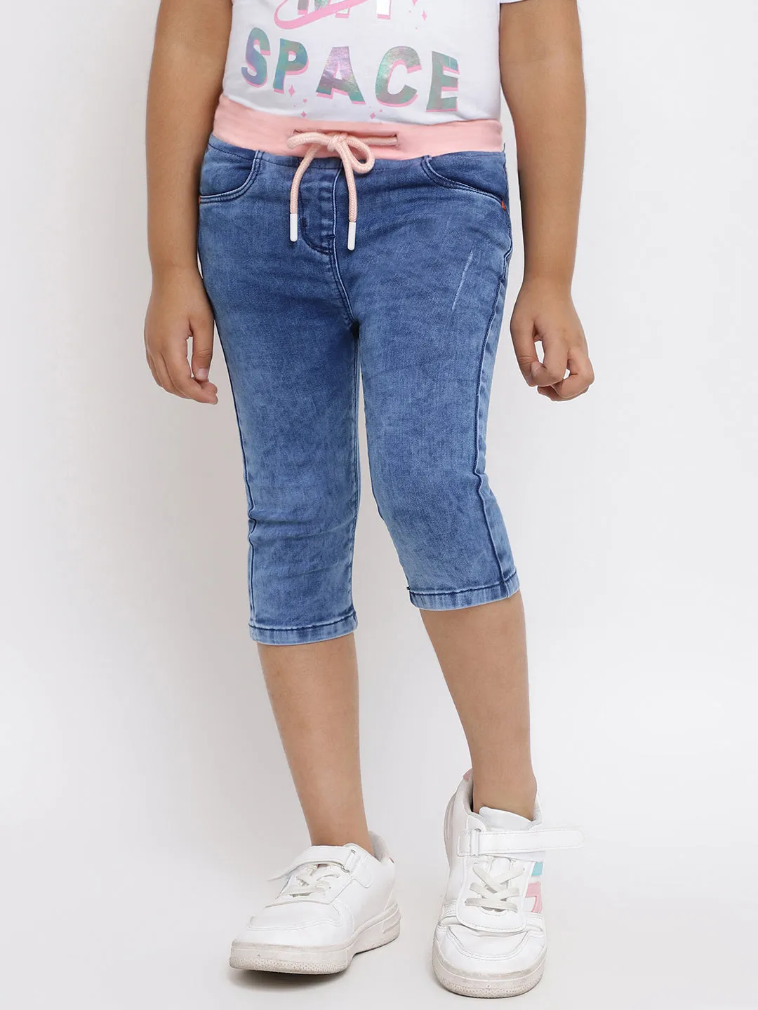 GIRLS SLIM FIT MID BLUE CAPRI WITH PEACH WAISTBAND