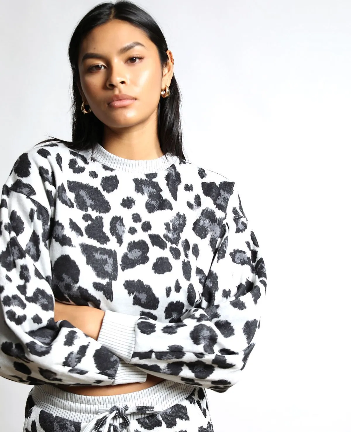 Leopard Hyper Reality Knit Cropped Pullover (FINAL SALE)