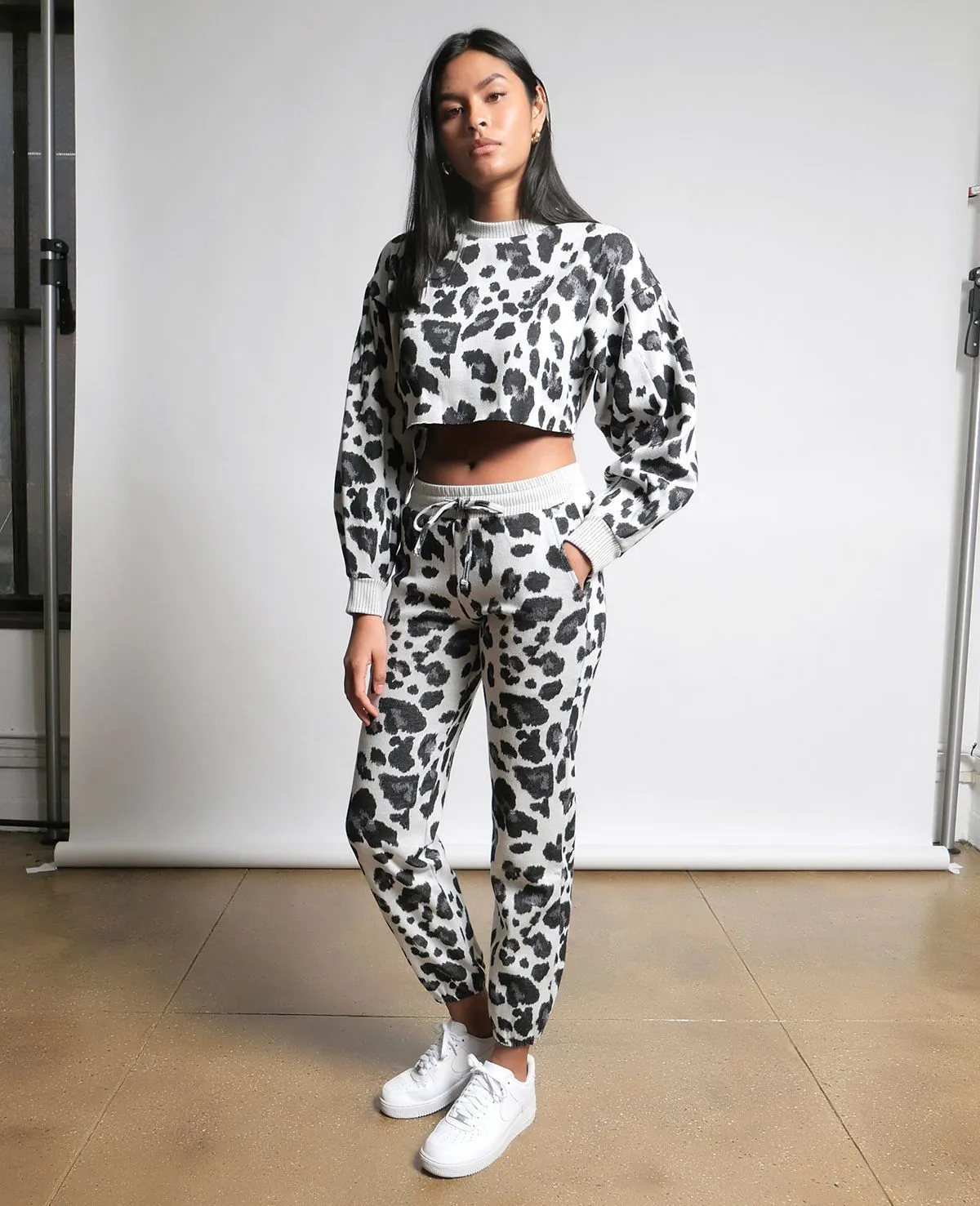 Leopard Hyper Reality Knit Cropped Pullover (FINAL SALE)