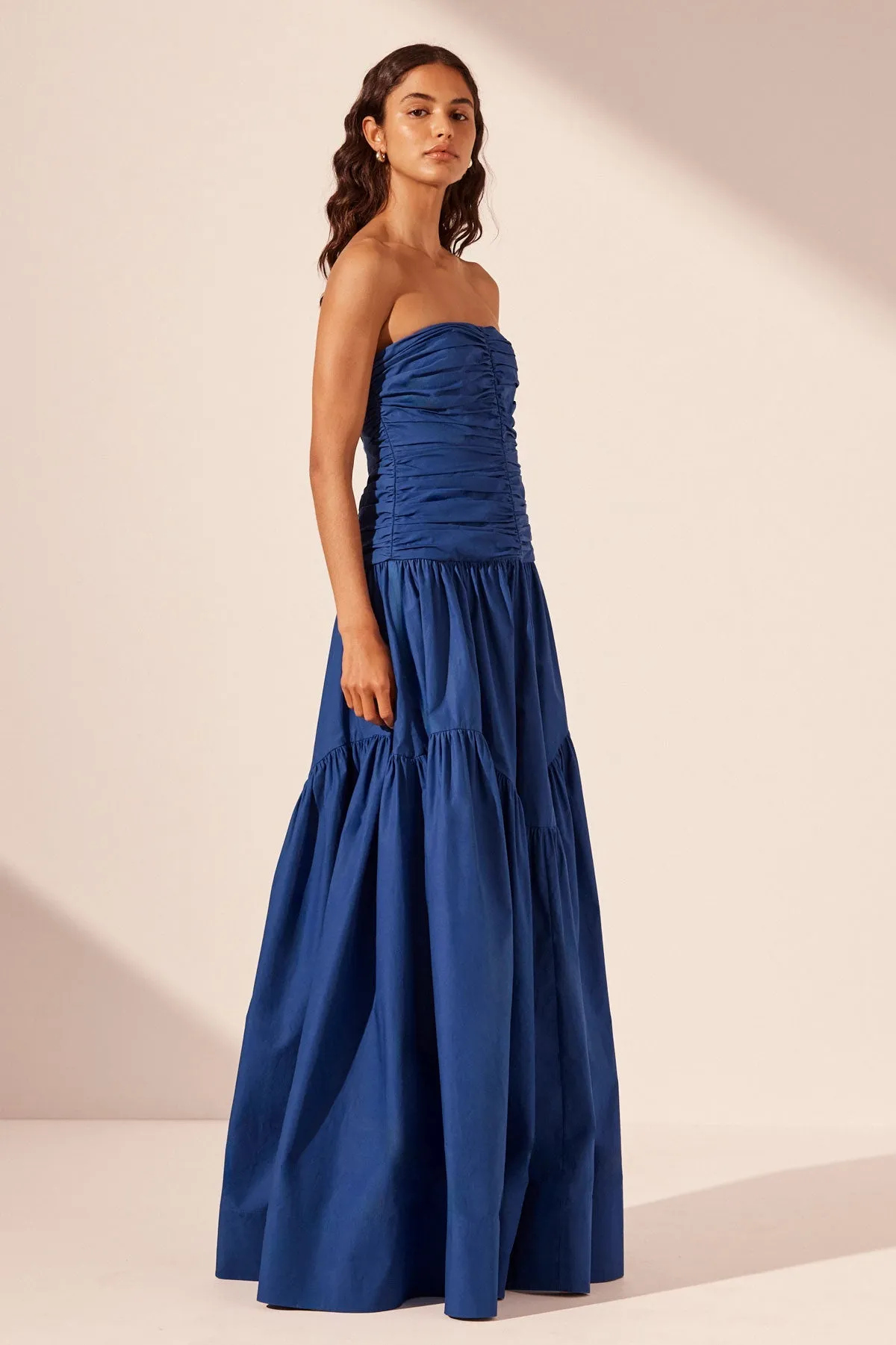 MAIORI CONTOUR RUCHED MAXI DRESS - AZURE